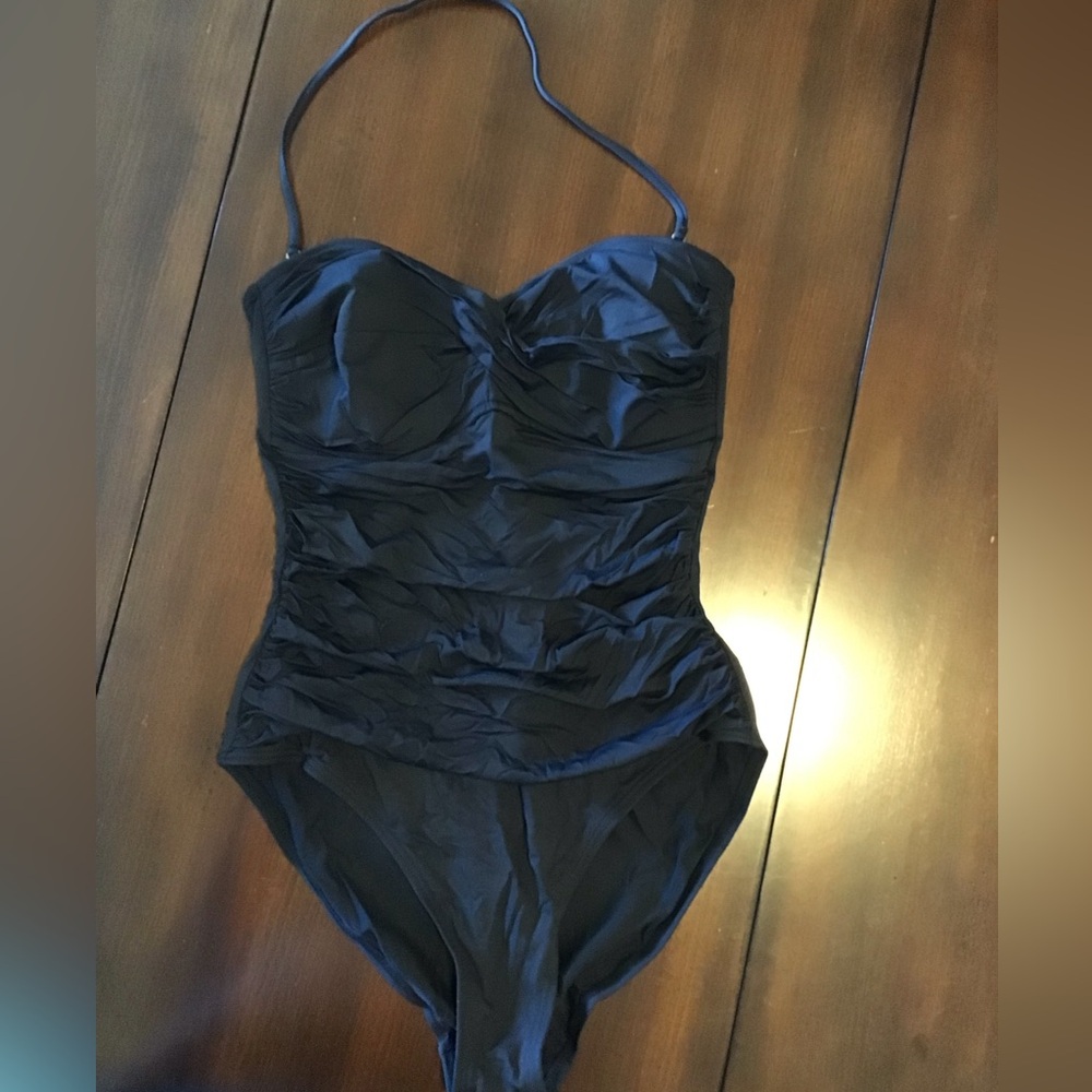 La Blanca, Black One Piece Bathingsuit